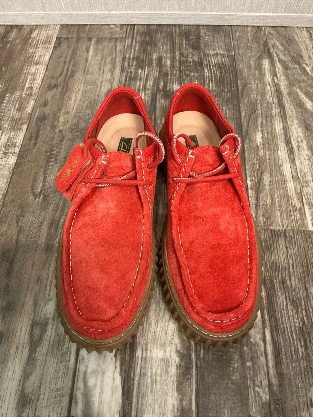 NWOB Clark’s 200 Aniversary Edition Red Suede Men's Casual Creeper Shoes Size 10